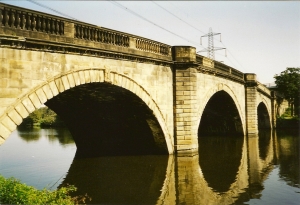 Link to details about Ferrybridge Old Bridge
