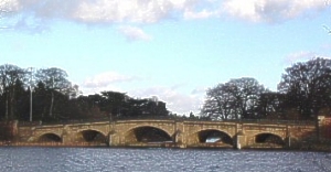 Link to details about Nostell Bridge